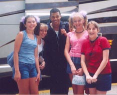 Keisha, Monica, Me, & Jessi with one of Pink's dancers